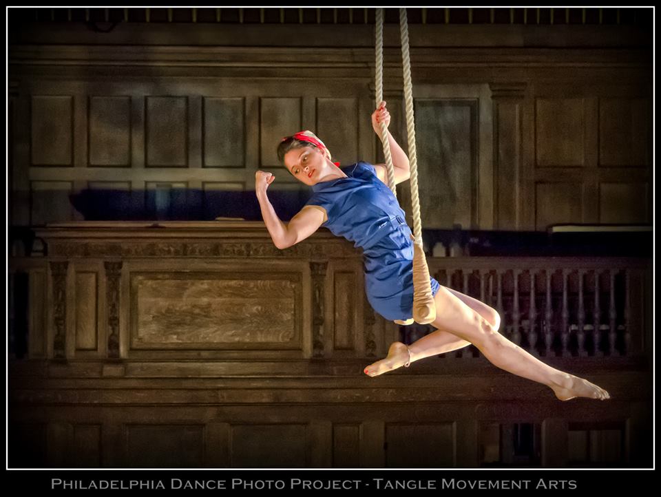 Tiffany Holder performing Invert! Photo by Juan Irizarry/Philadelphia Dance Photo Project